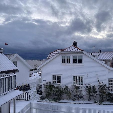 Hotel Nevlunghavn Gjestgiveri Larvik Exterior foto